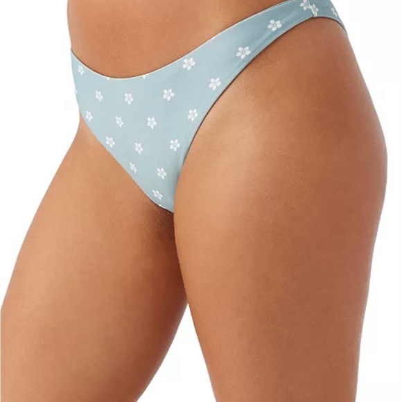 NWT O'Neill
Juniors' Saltwater Essentials Flamenco Bottom XS - Picture 3 of 3